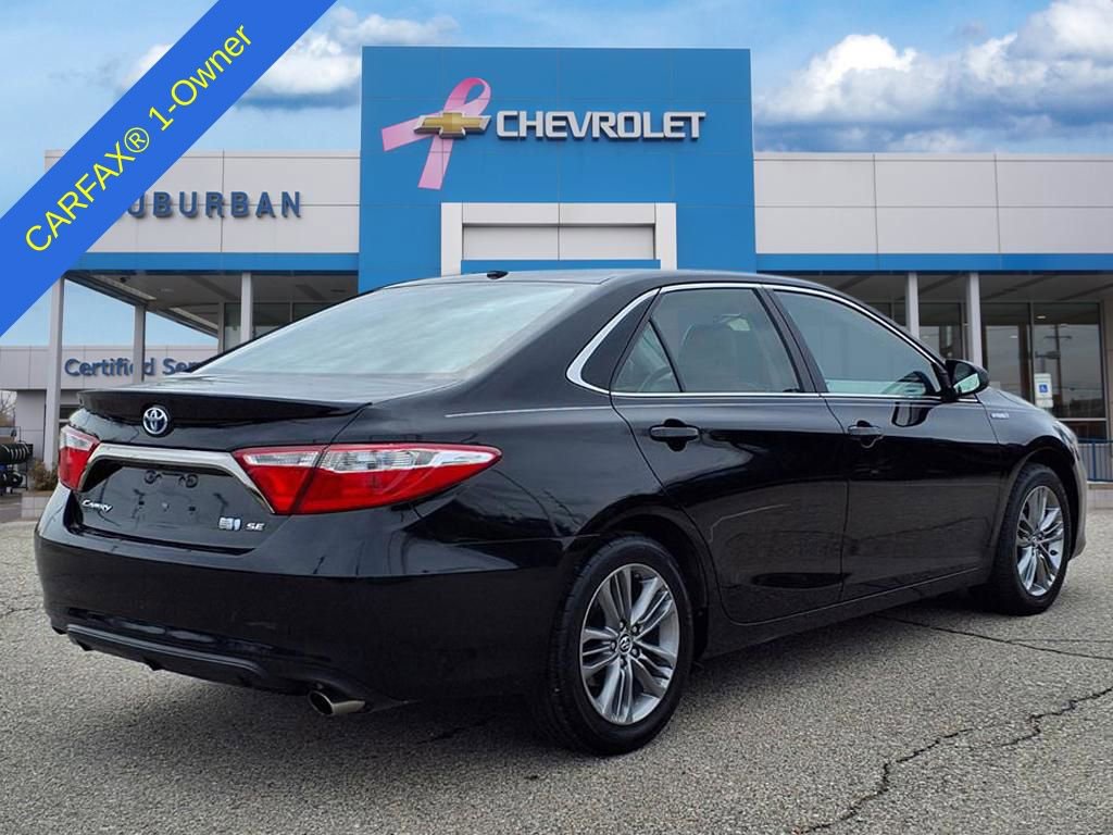 Used 2015 Toyota Camry SE w/ Moonroof Package image 6