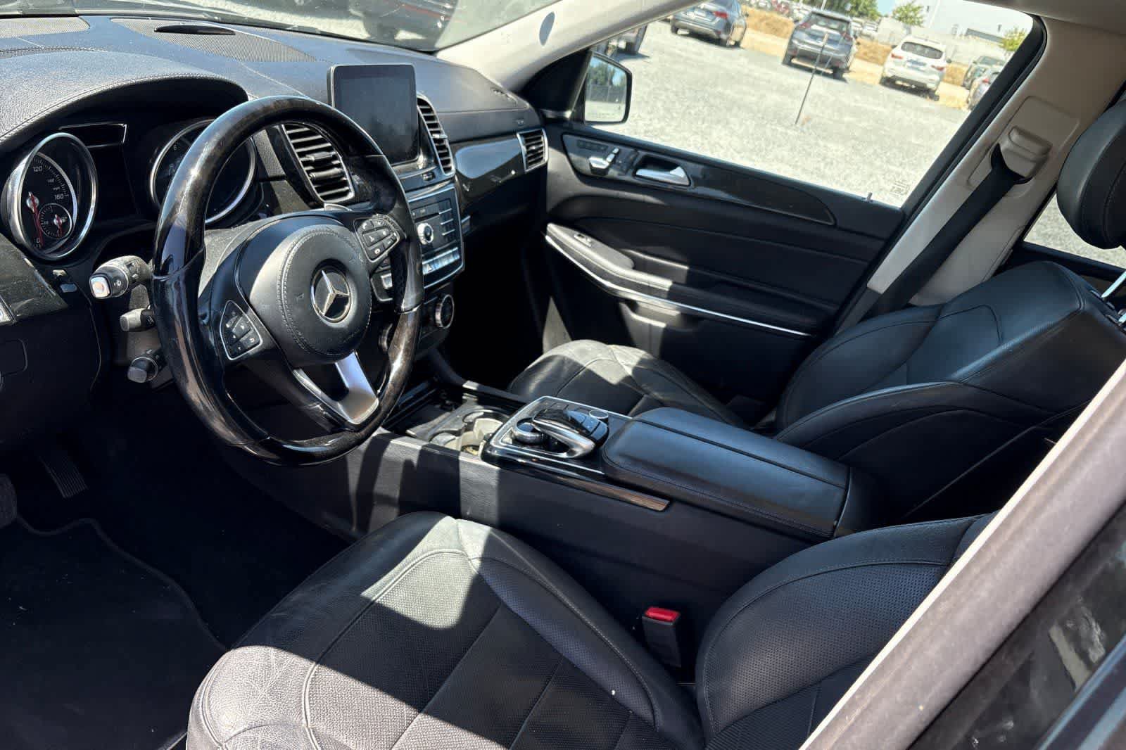 Used 2018 Mercedes-Benz GLS 550 4MATIC image 14