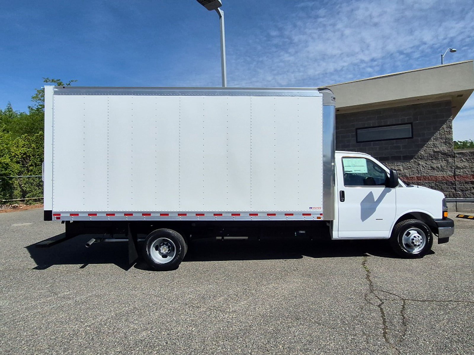 New 2026 Chevrolet Express 3500 w/ Power Convenience Package RWD image 26