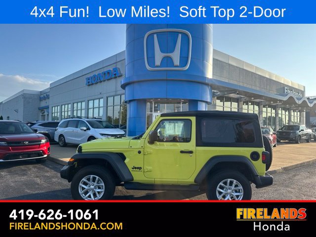 Used 2023 Jeep Wrangler Sport AWD/4WD image 1