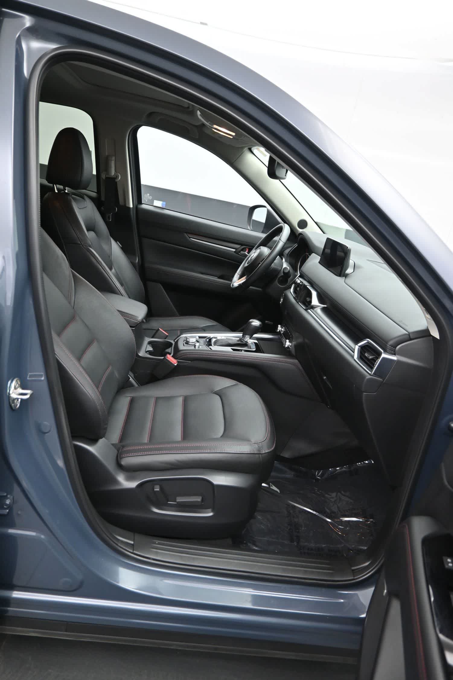 Used 2024 MAZDA CX-5 Carbon Edition AWD/4WD image 11
