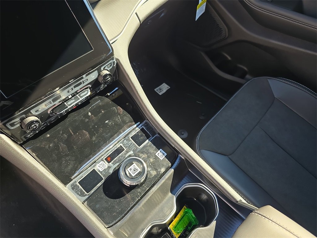 New 2025 Jeep Grand Cherokee Altitude image 25