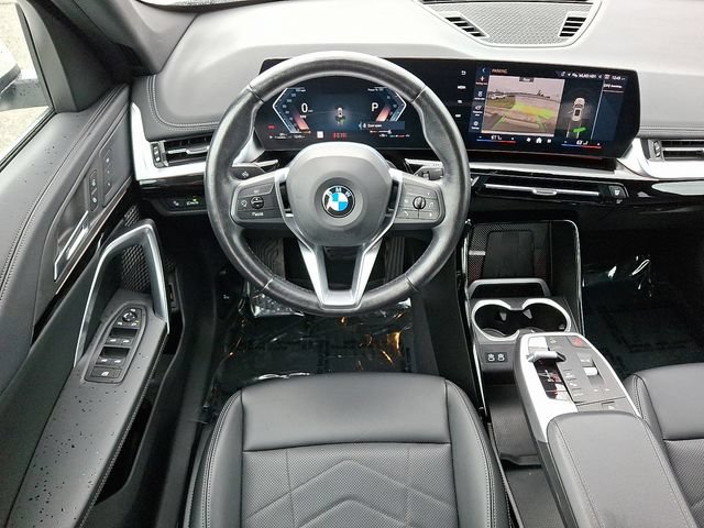 Used 2025 BMW X1 xDrive28i AWD/4WD image 11