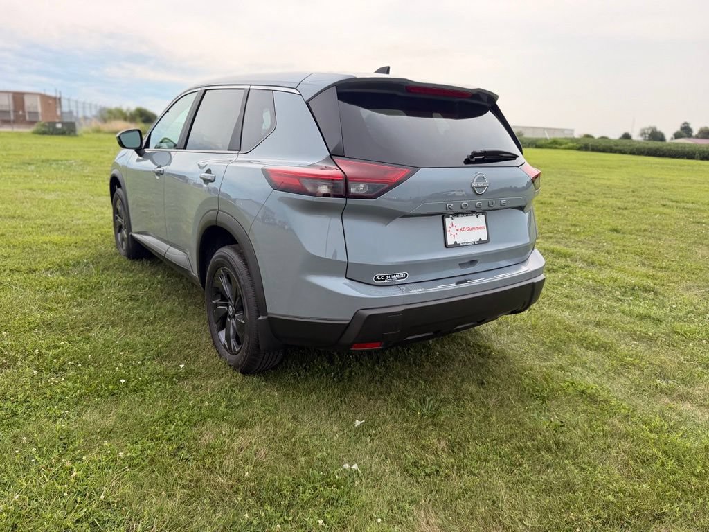 New 2026 Nissan Rogue SV w/ Cold Weather Package FWD image 7