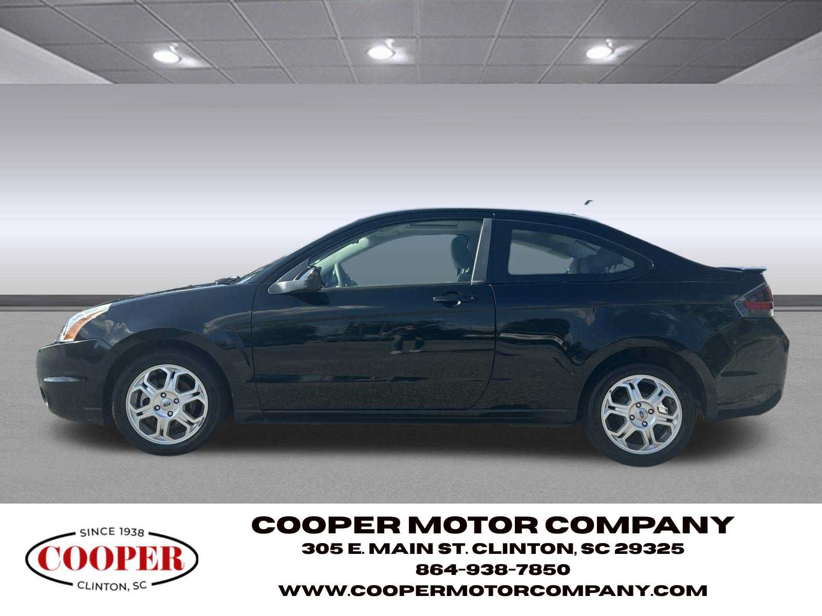 Used 2010 Ford Focus SE FWD video 2