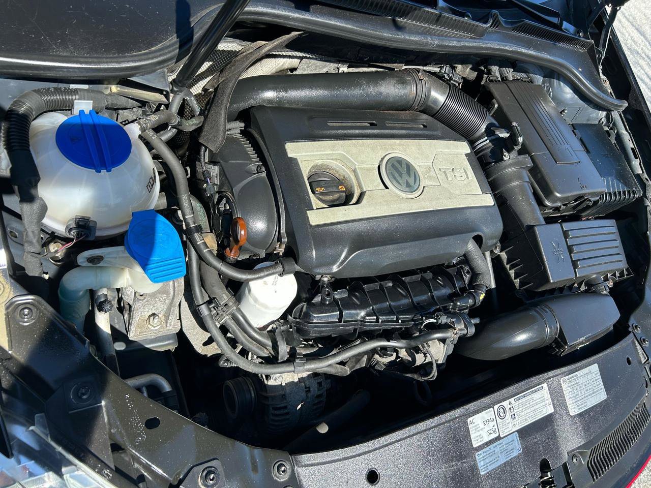 Used 2013 Volkswagen Golf 2-door image 21
