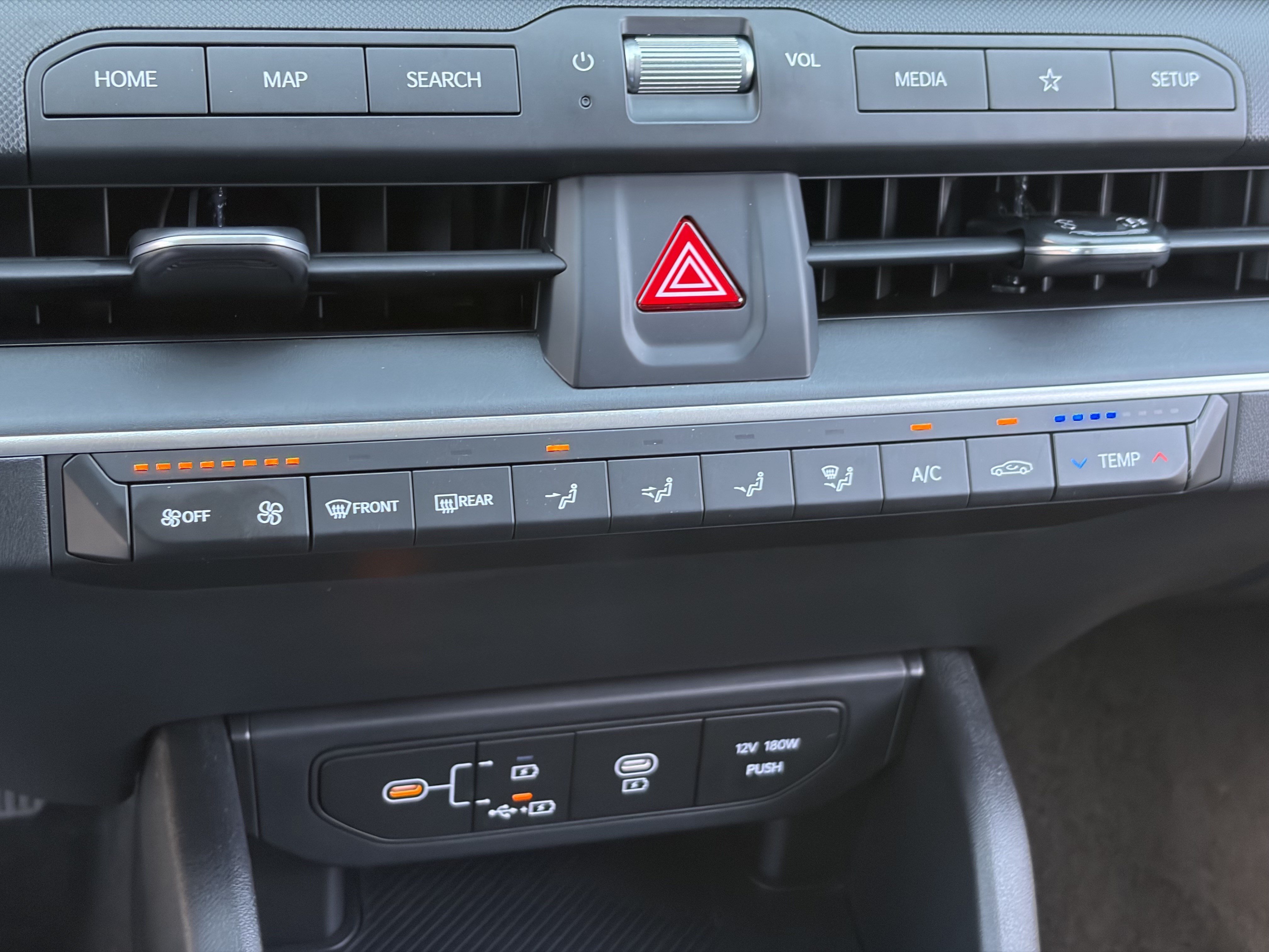 New 2026 Kia K4 FWD image 26