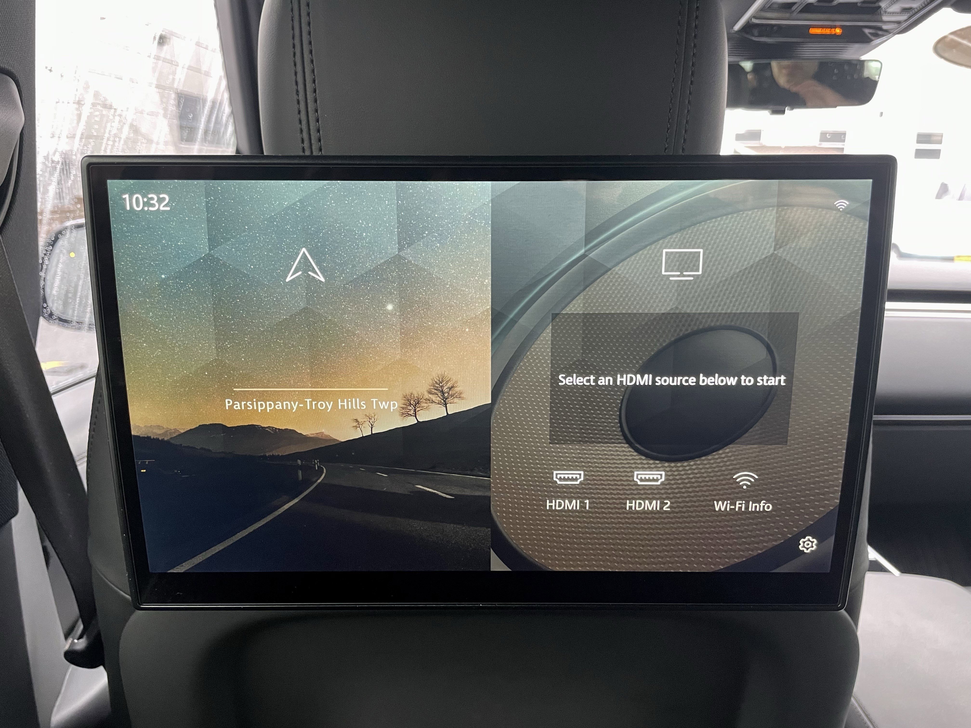 Certified 2023 Land Rover Range Rover SE image 31