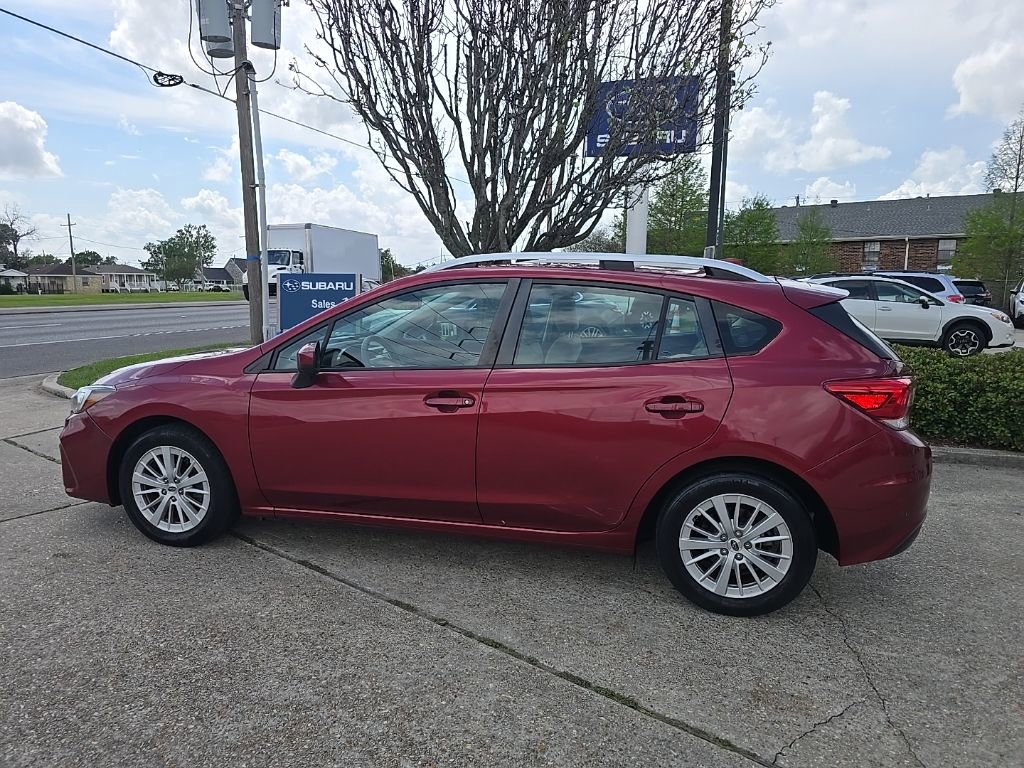 Used 2017 Subaru Impreza 2.0i Premium image 8