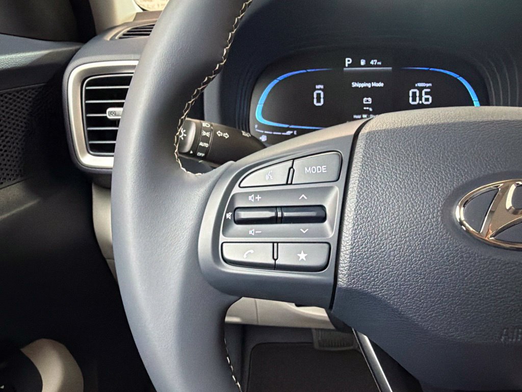 New 2026 Hyundai Venue FWD image 17
