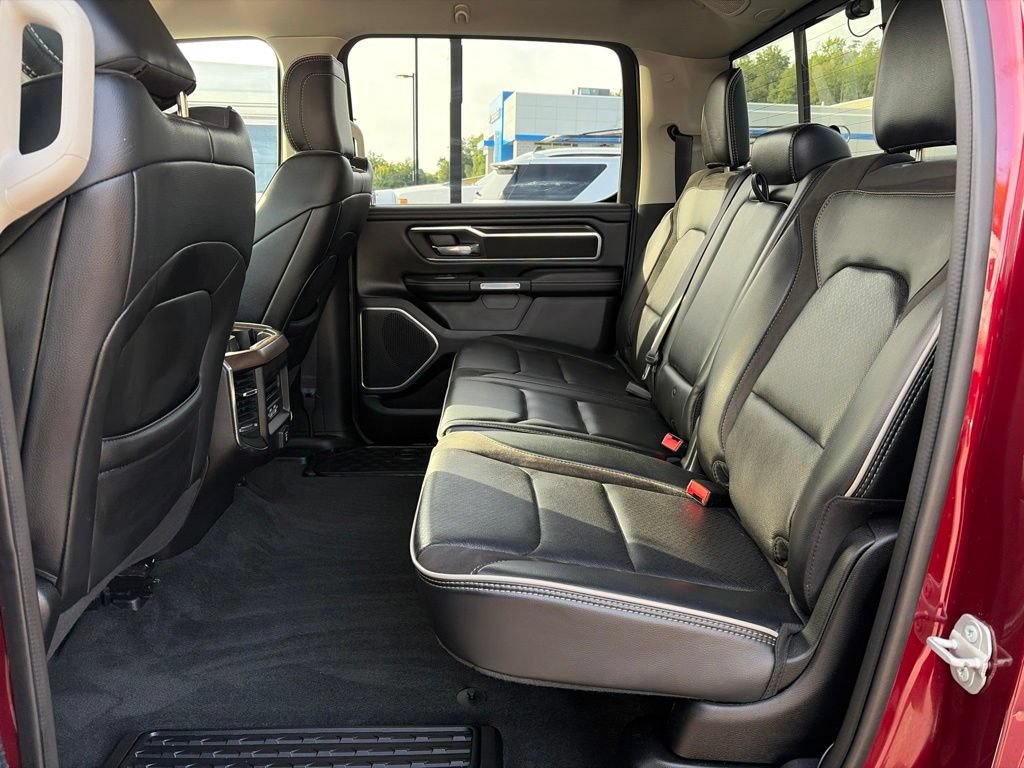 Used 2022 RAM 1500 Laramie AWD/4WD image 28