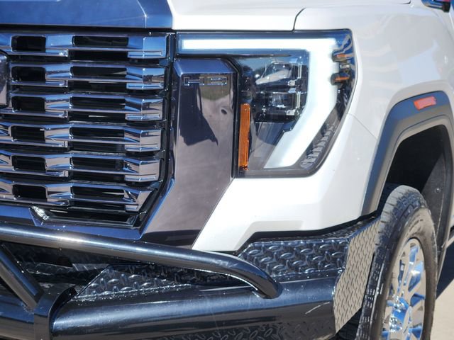 Used 2024 GMC Sierra 2500 Denali w/ Denali Reserve Package image 8