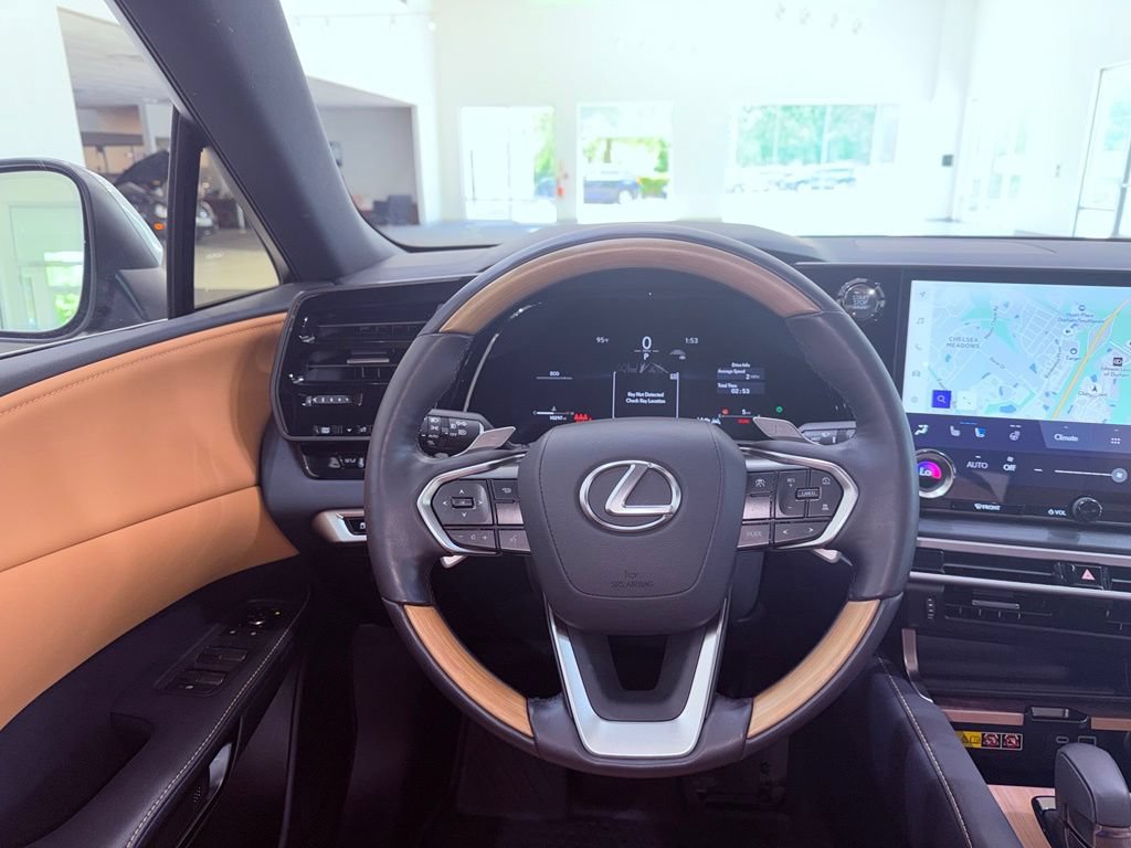Certified 2025 Lexus RX 350 Premium w/ Accessory Package FWD image 21