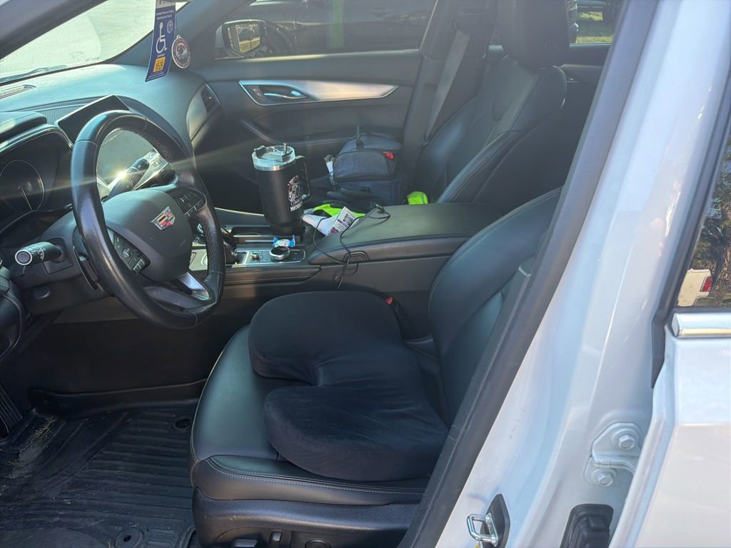 Used 2022 Cadillac CT5 Luxury RWD image 8