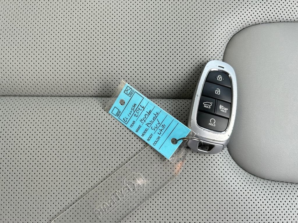 Used 2023 Hyundai Palisade SEL w/ Premium Package image 32