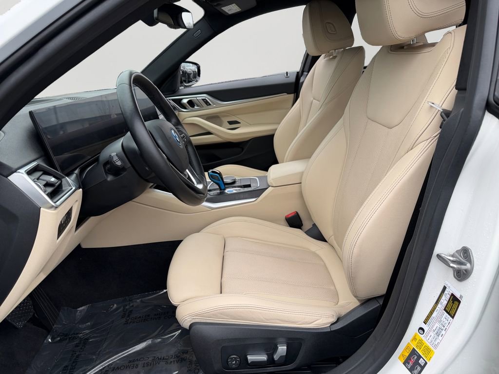 Used 2023 BMW i4 eDrive35 w/ Premium Package image 15
