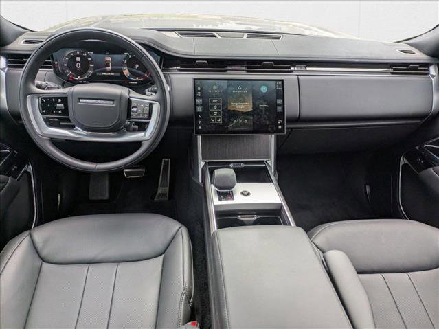 New 2025 Land Rover Range Rover SE image 15