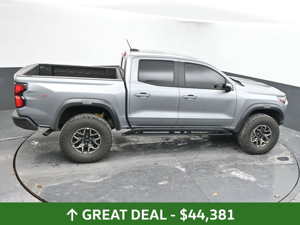 Used 2024 Chevrolet Colorado ZR2 w/ ZR2 Convenience Package III image 45