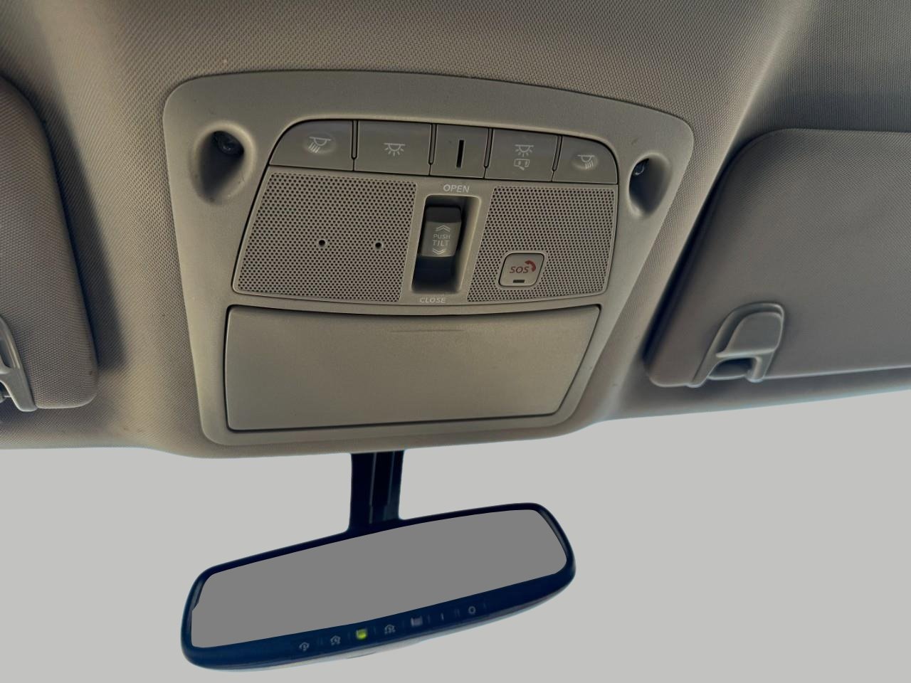 Used 2018 Nissan Murano Platinum image 14