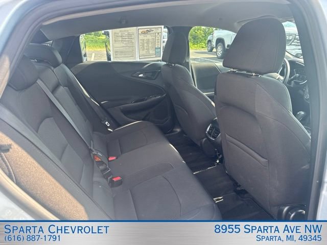 Used 2017 Chevrolet Malibu LT FWD image 26