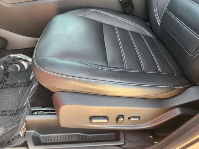 Used 2018 Ford Escape Titanium AWD/4WD image 25