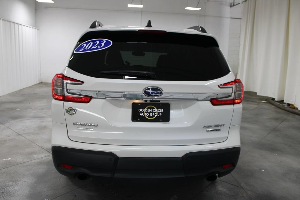 Used 2023 Subaru Ascent Limited w/ Technology Package AWD/4WD image 8
