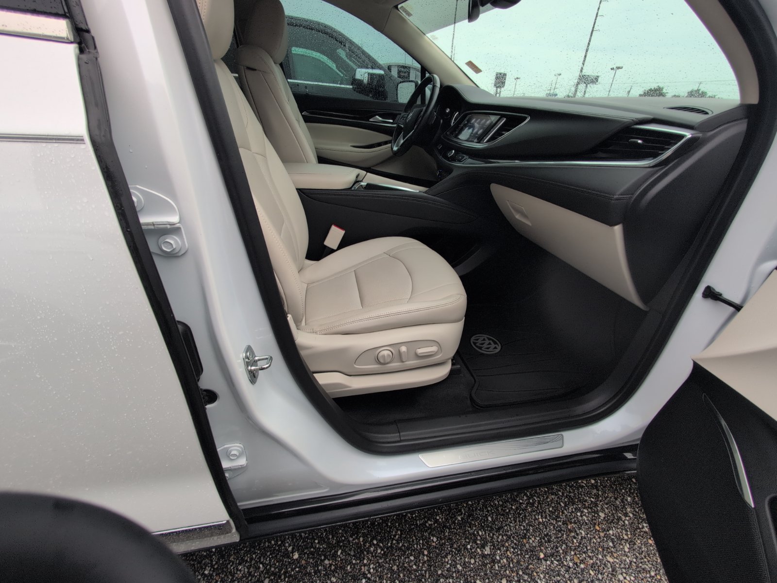 Used 2022 Buick Enclave Essence w/ Experience Buick Package AWD/4WD image 11