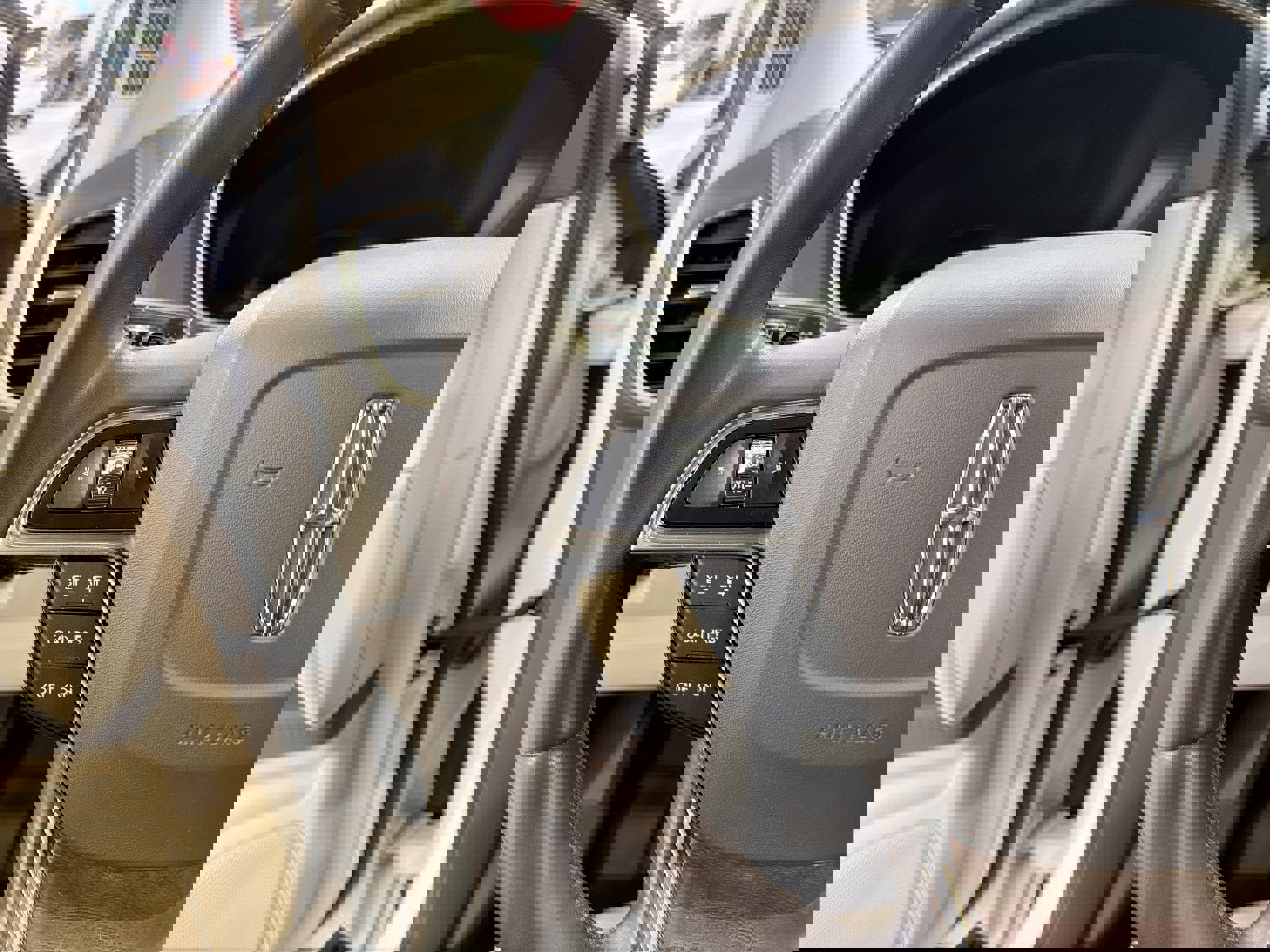 Used 2019 Lincoln Nautilus Select w/ Cargo Utility Package image 14