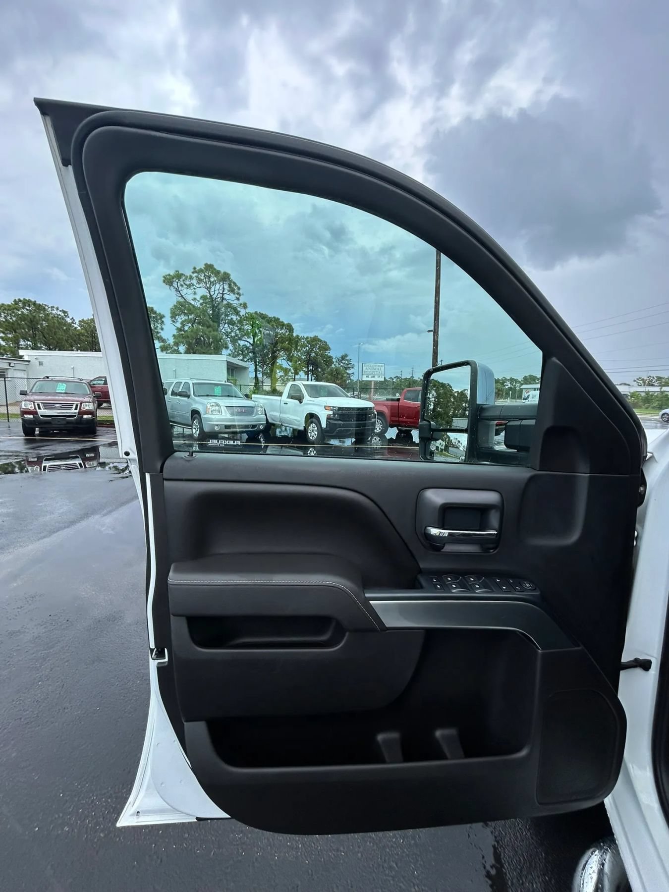 Used 2016 Chevrolet Silverado 2500 LT w/ All Star Edition AWD/4WD image 33