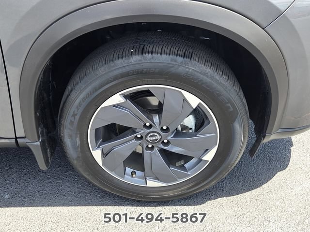 Used 2026 Nissan Rogue SV FWD image 16