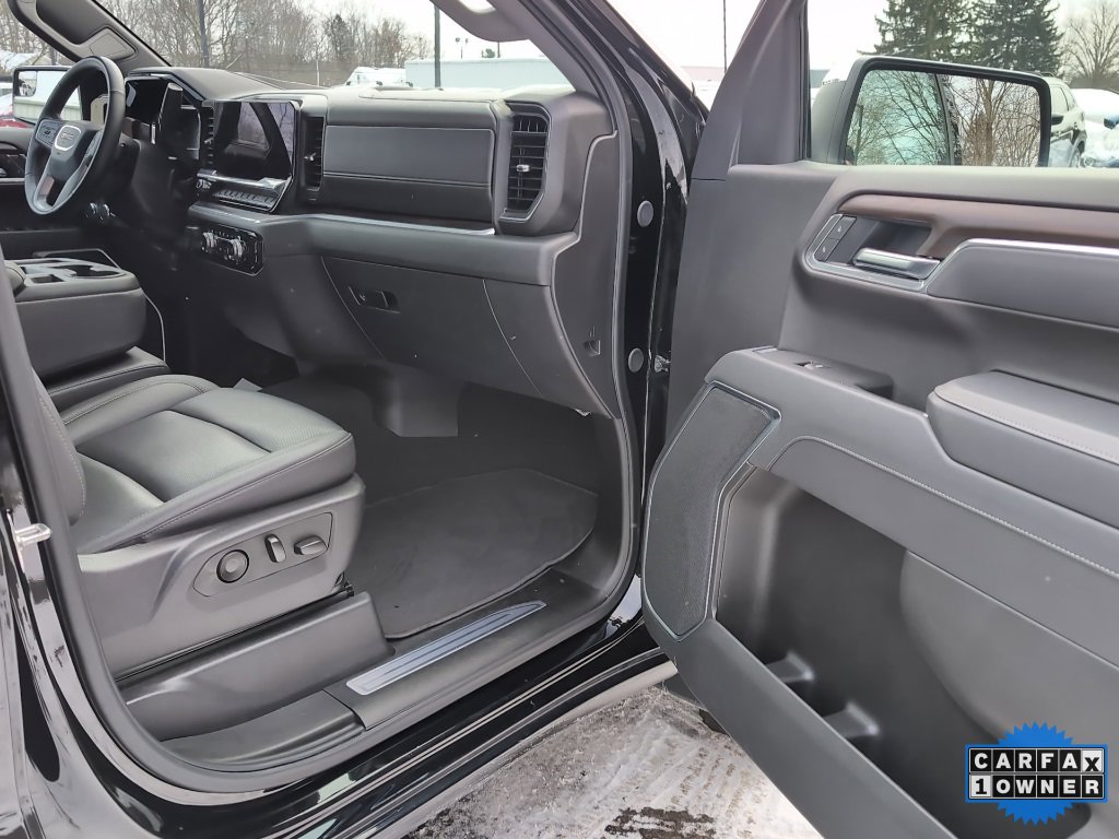 Used 2025 GMC Sierra 1500 SLT image 7