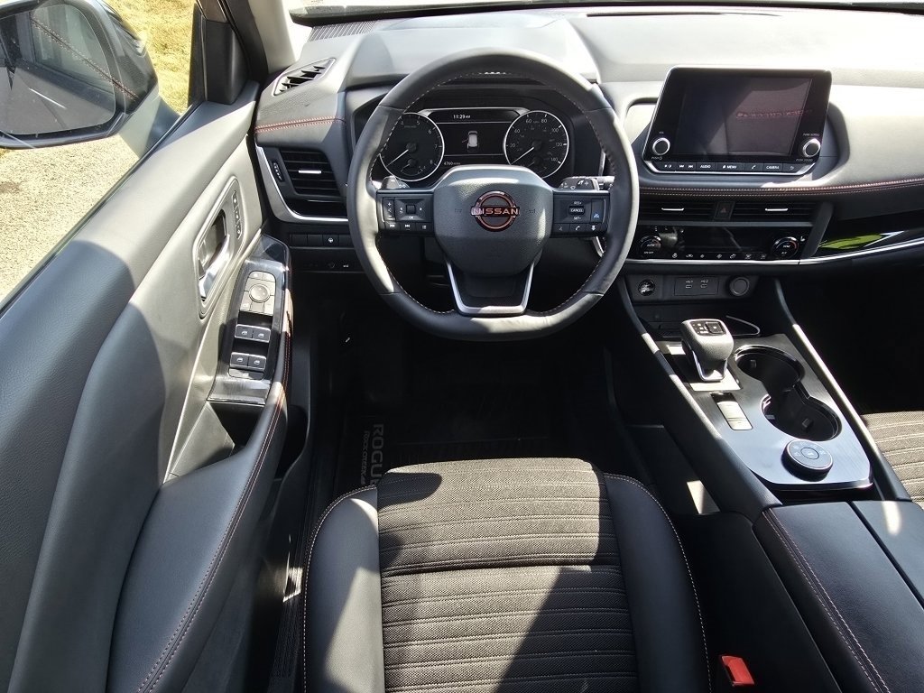 Used 2025 Nissan Rogue SV w/ Rock Creek Premium Package image 20