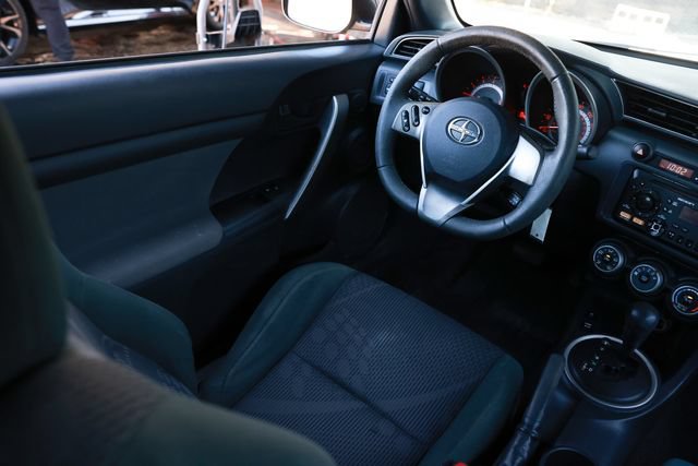 Used 2013 Scion tC FWD image 23