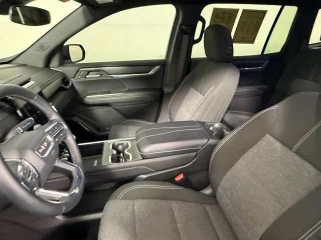 Used 2025 GMC Acadia Elevation FWD image 30