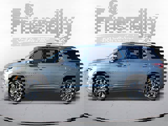 Used 2023 Chevrolet Traverse Premier w/ LPO, Floor Liner Package video 2