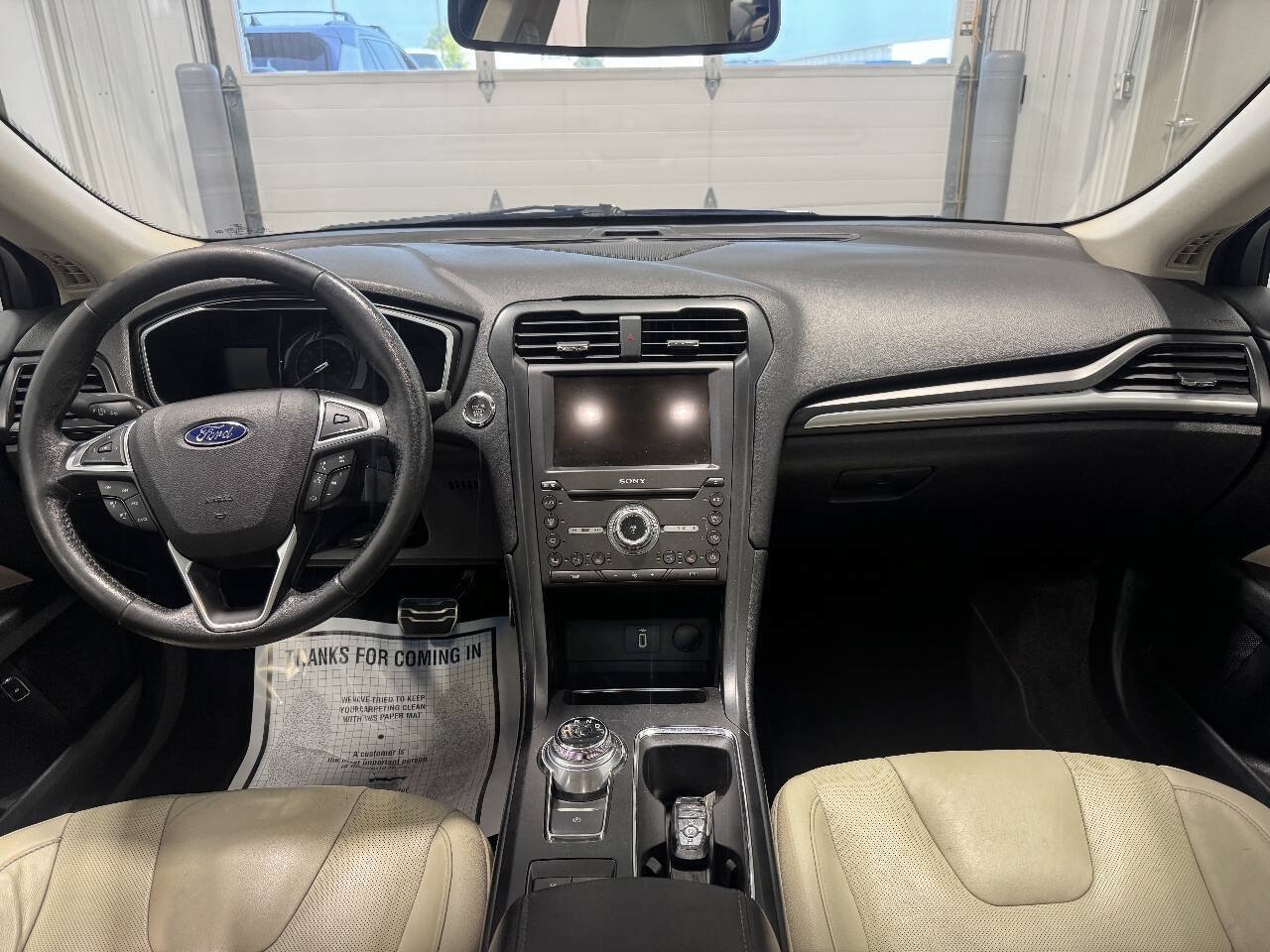 Used 2017 Ford Fusion Energi Titanium FWD image 27