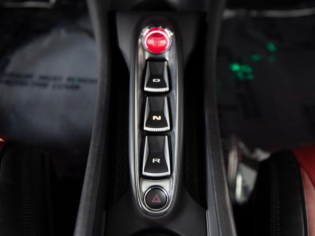 Used 2023 McLaren Artura image 20