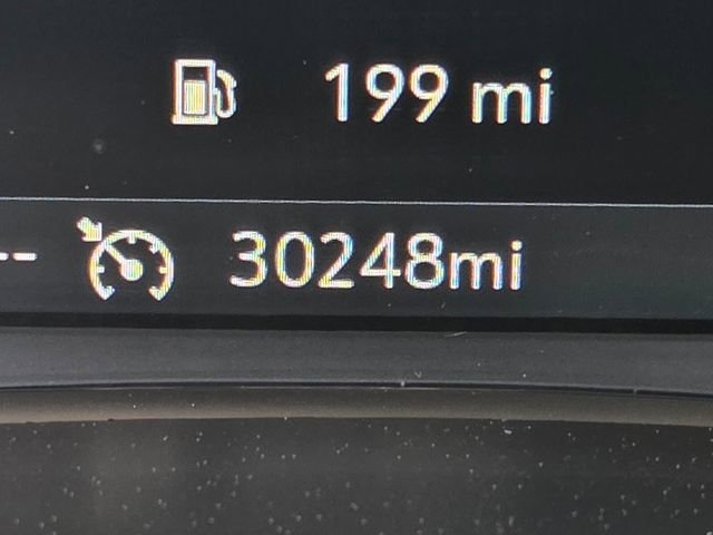 Used 2025 Chevrolet Blazer LT image 31