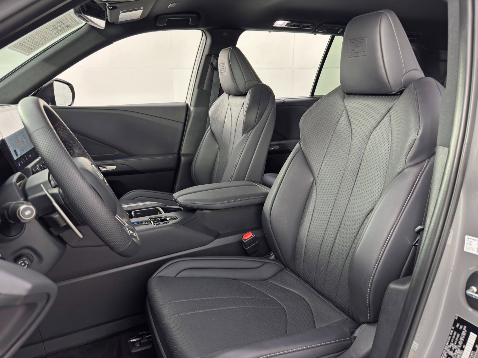 Used 2025 Lexus TX 500h AWD w/ Technology Package image 38