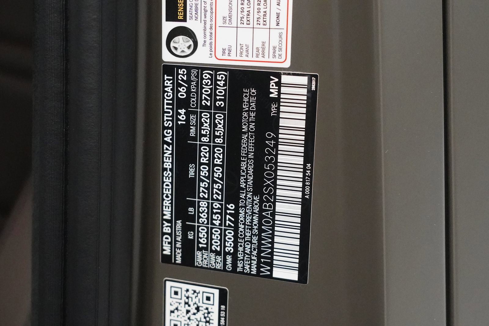 Certified 2025 Mercedes-Benz G 580 w/ EQ Technology image 31