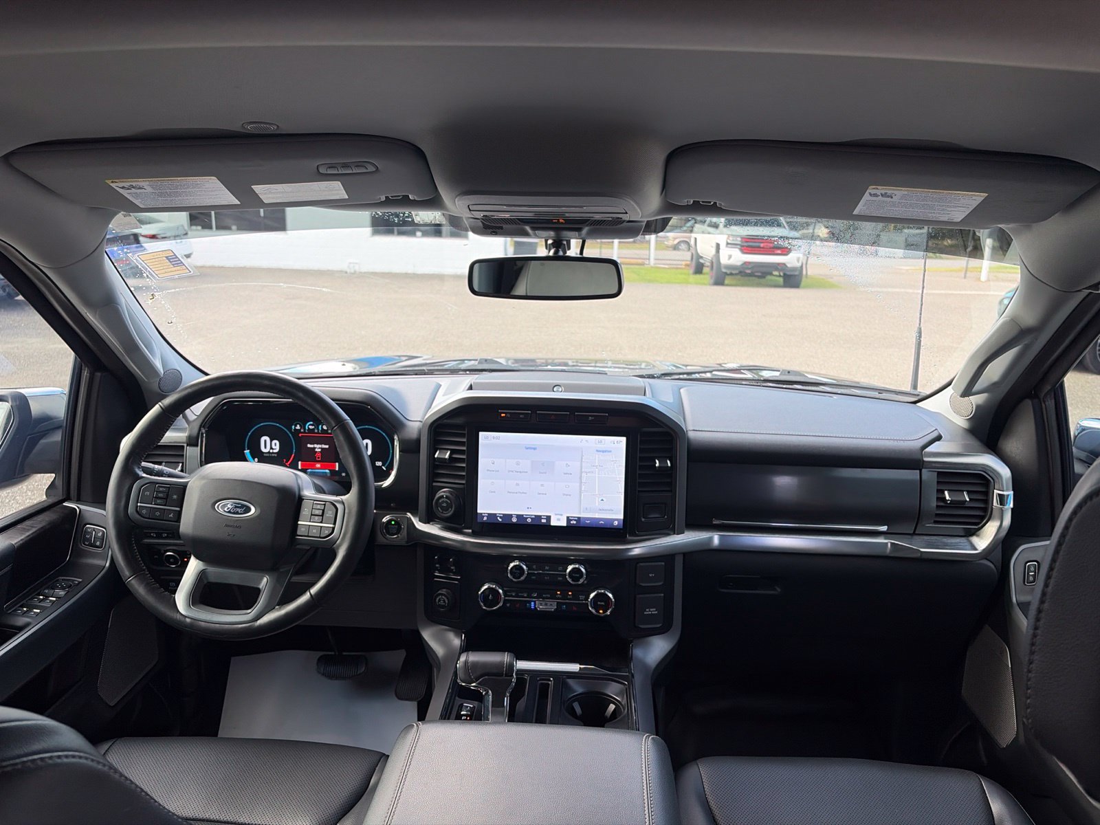 Used 2023 Ford F150 Lariat w/ Trailer Tow Package RWD image 25