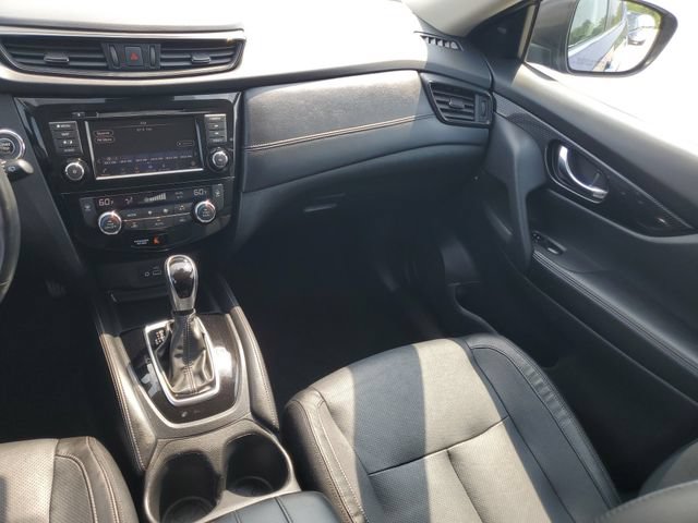 Used 2018 Nissan Rogue SL AWD/4WD image 14