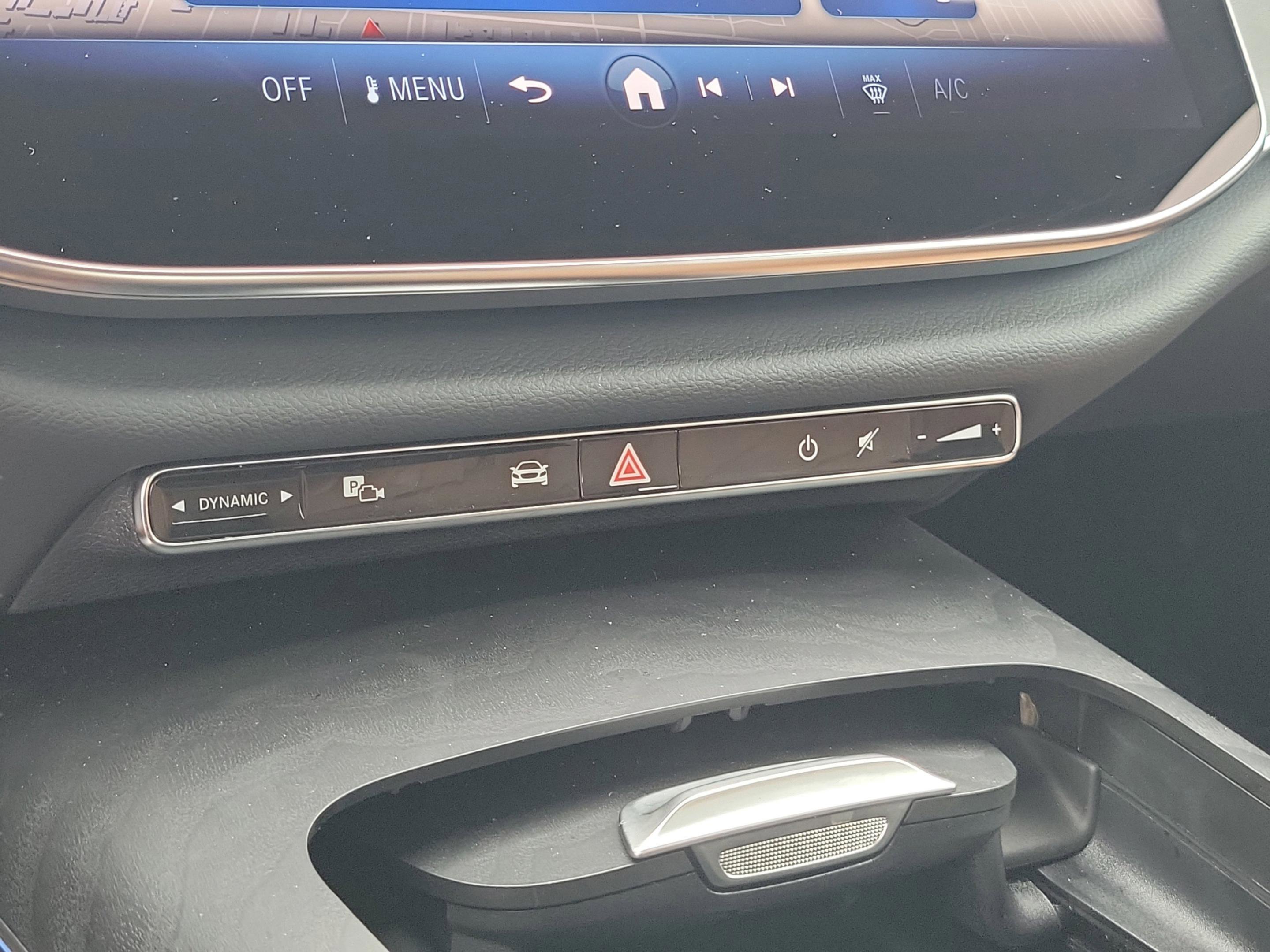 Certified 2025 Mercedes-Benz E 350 4MATIC Sedan image 19