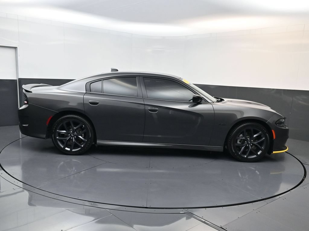 Used 2023 Dodge Charger R/T w/ Blacktop Package RWD image 2