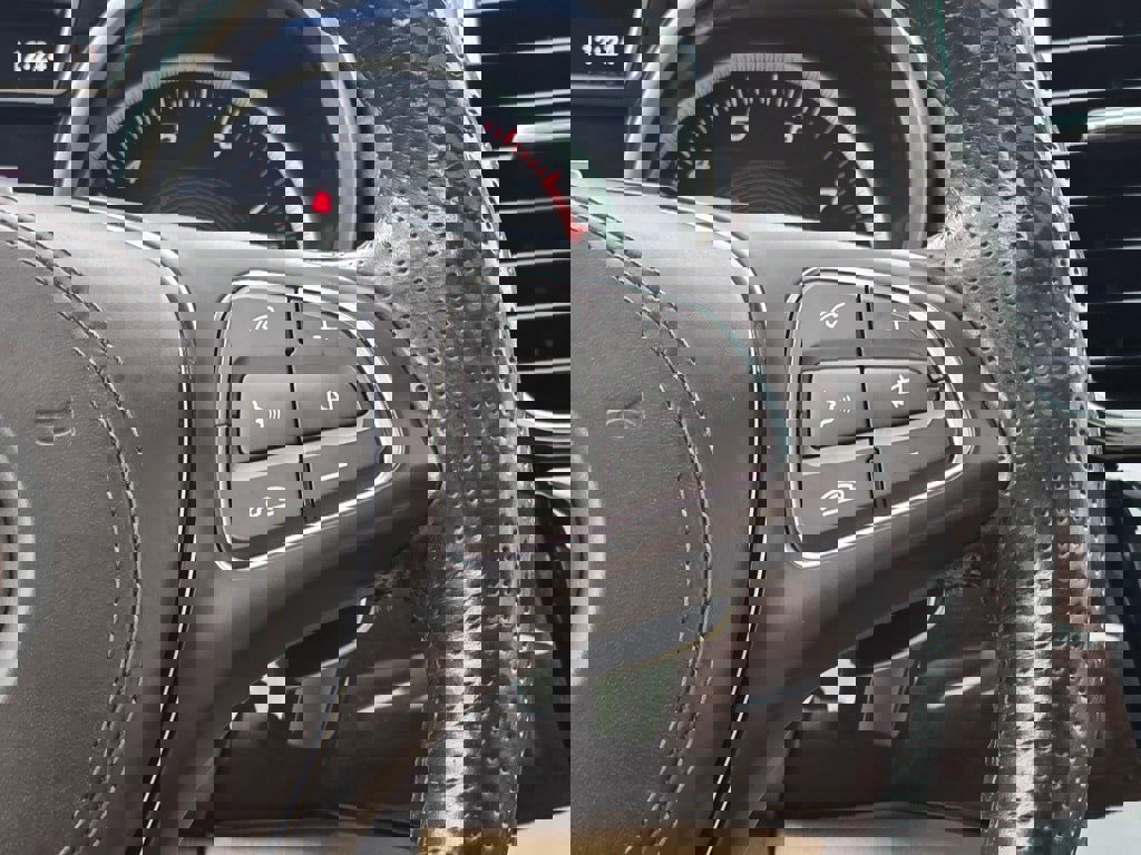 Used 2017 Mercedes-Benz GLS 450 4MATIC image 20