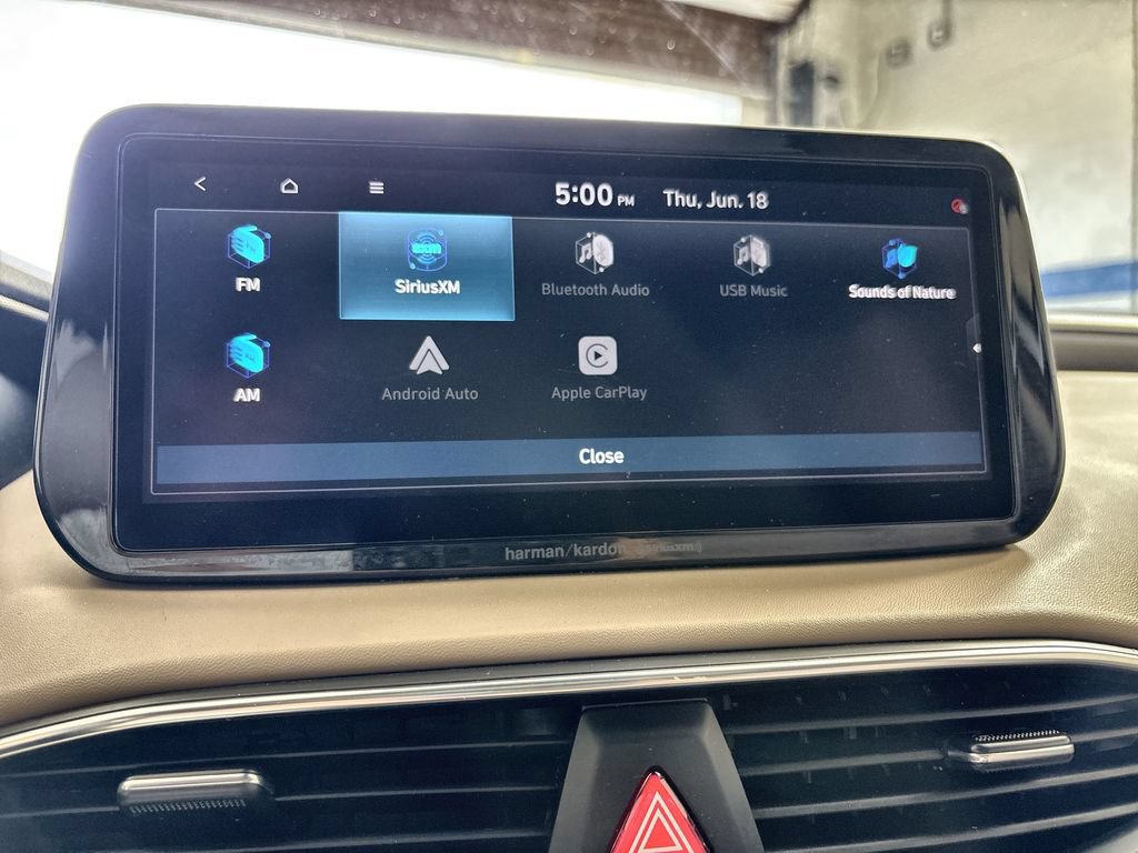 Used 2022 Hyundai Santa Fe SEL w/ Convenience + Premium Package FWD image 11