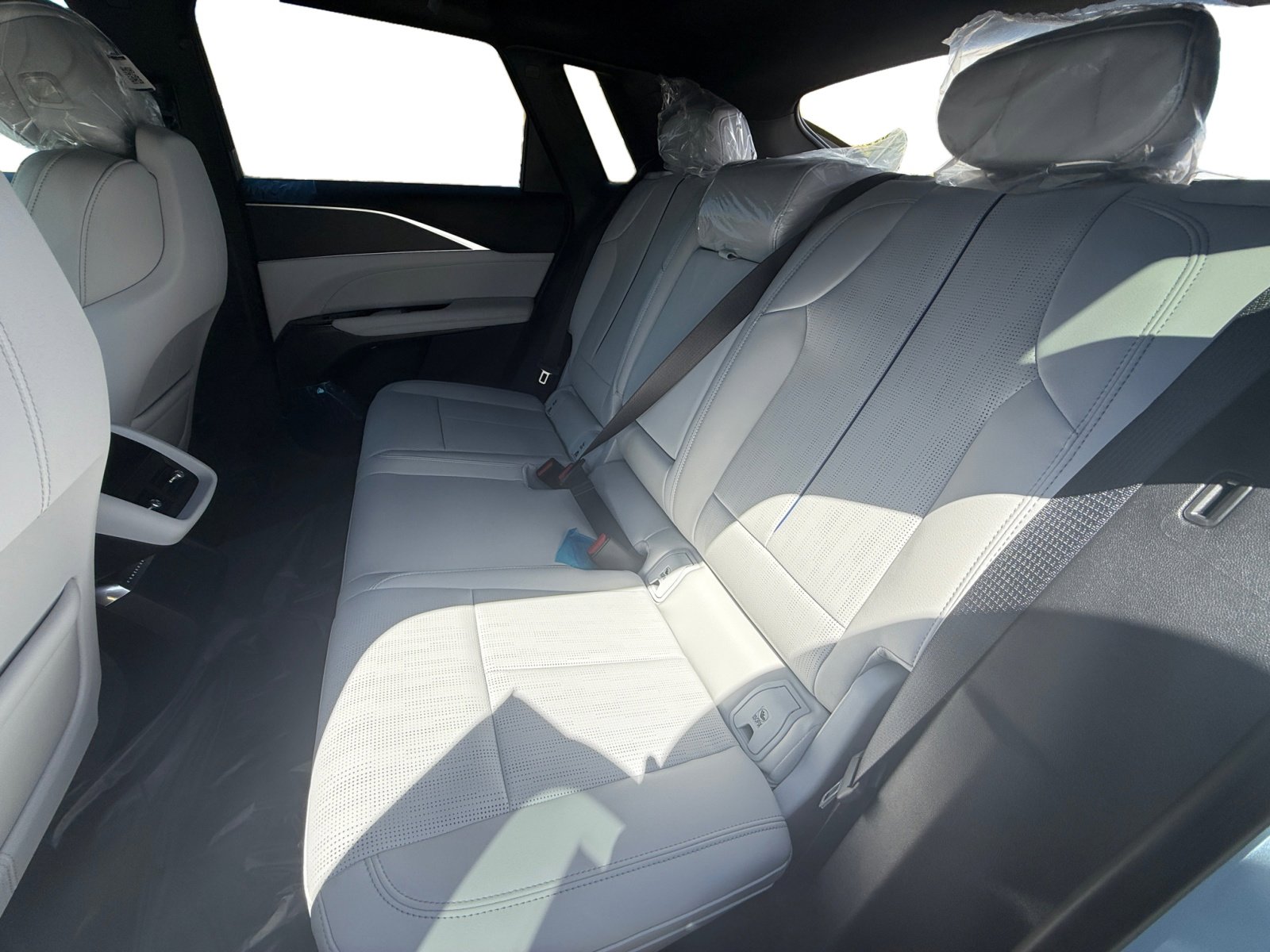 New 2025 Cadillac Lyriq Sport image 16