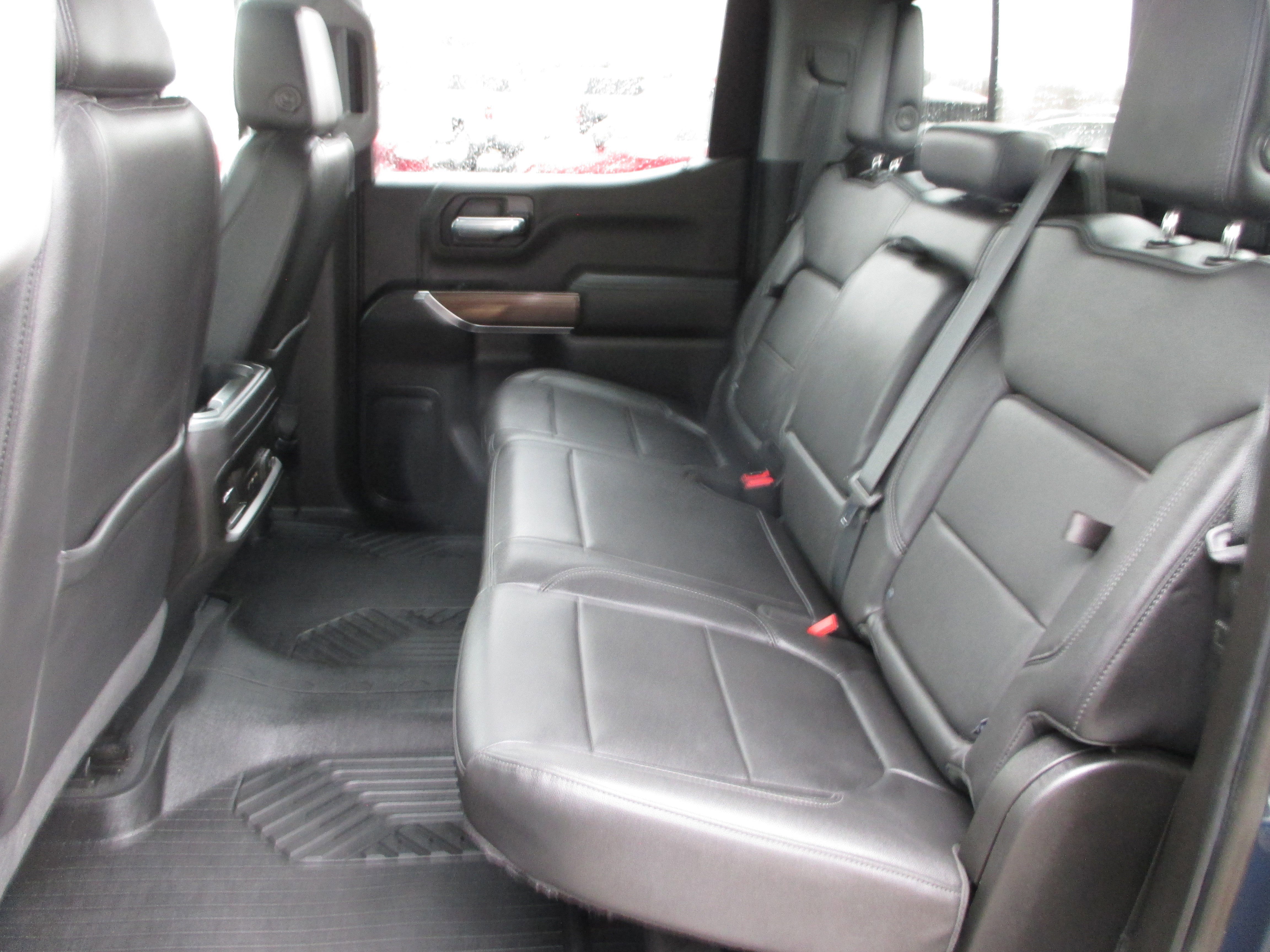 Used 2021 Chevrolet Silverado 1500 LT Trail Boss w/ Convenience Package II AWD/4WD image 11