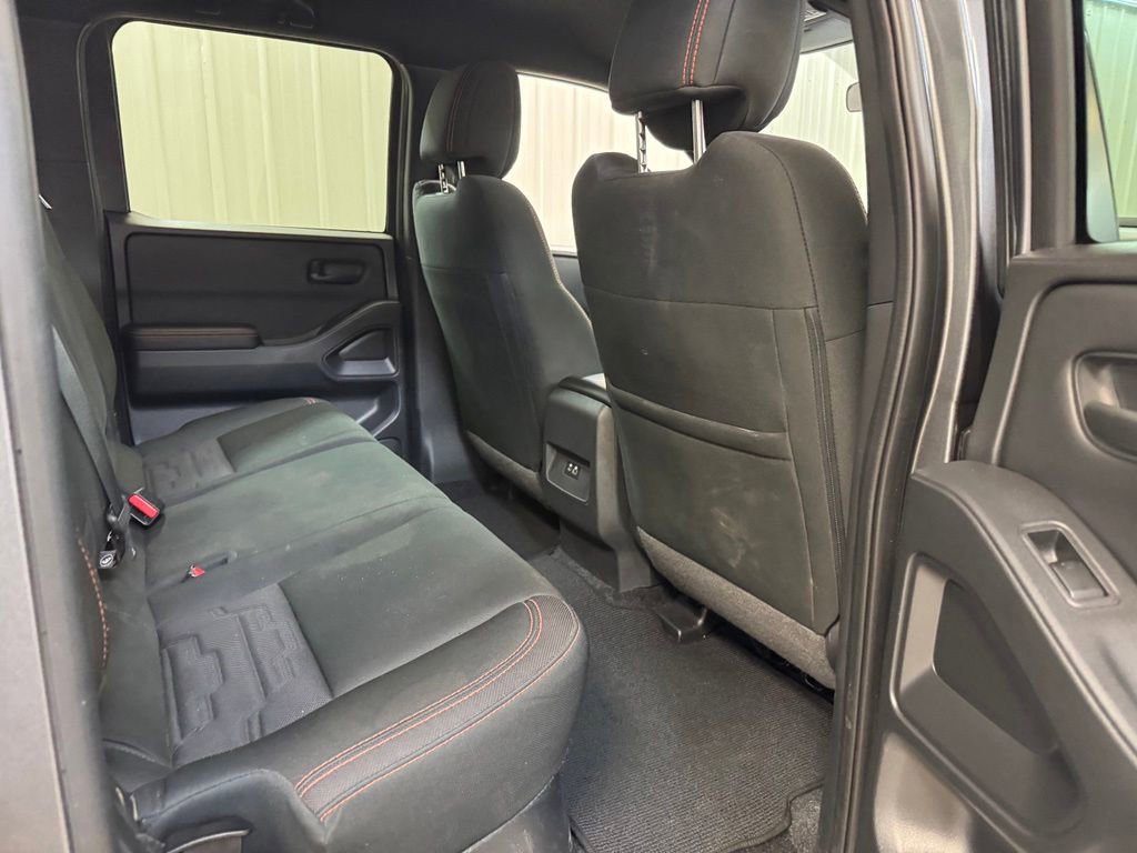 Used 2026 Nissan Frontier PRO-4X AWD/4WD image 25