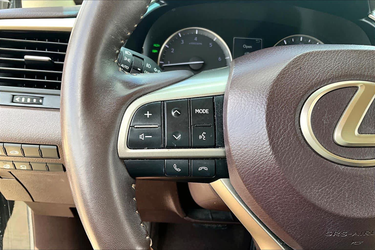 Used 2019 Lexus RX 350 FWD w/ Navigation Package image 21